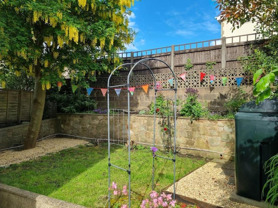 Cheerful Two Bedroom Cottage In The Forest Of Dean Lydbrook Exterior foto